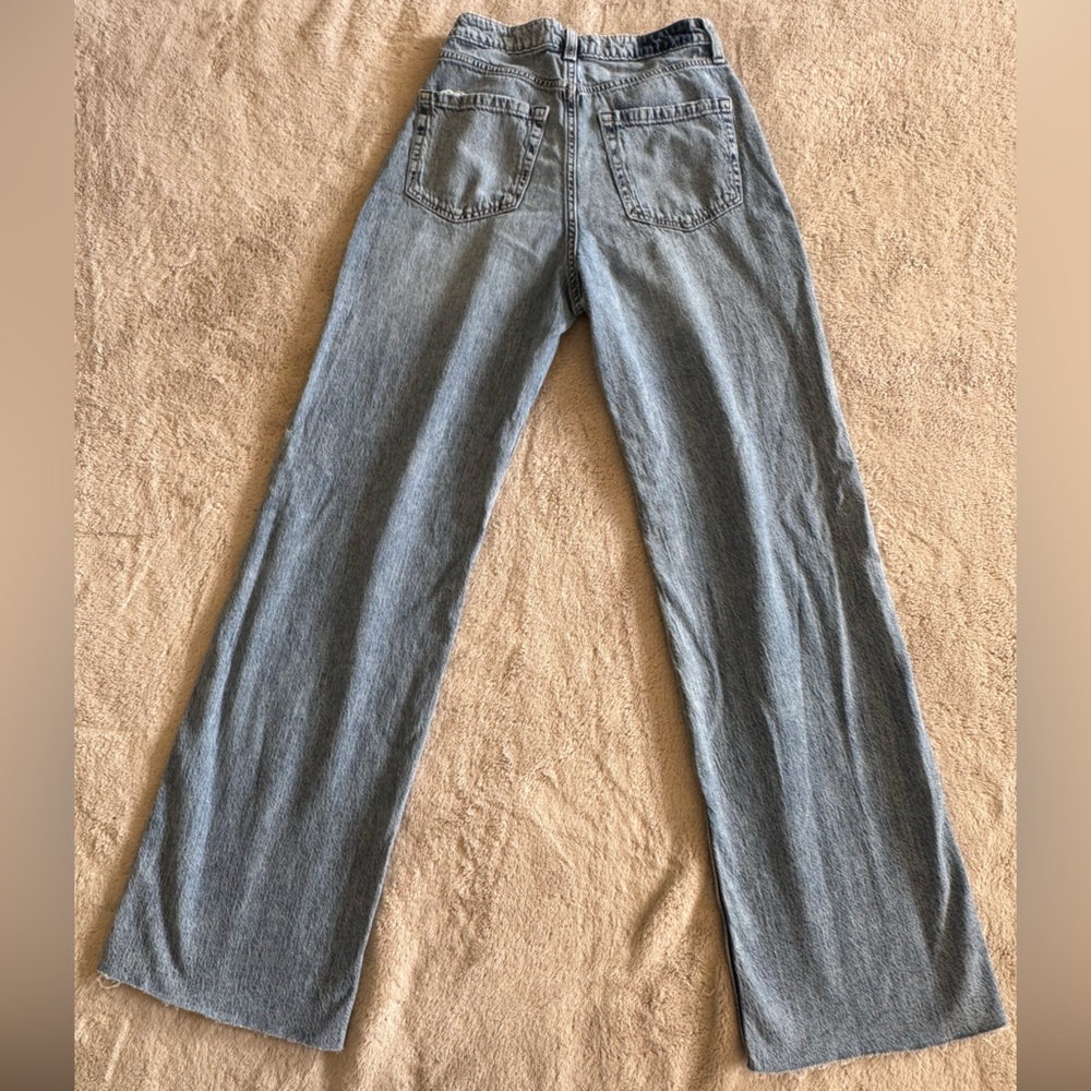 Hollister Ultra High-Rise Baggy Jeans 25 L - Picture 2 of 9
